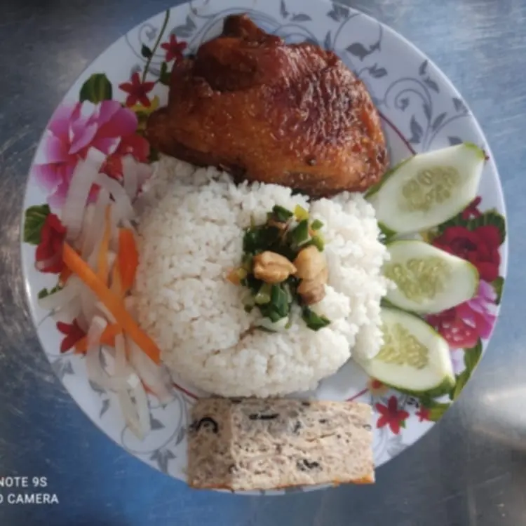 Hình ảnh Má Đùi Chiên Nước Mắm,Chả