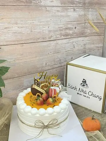 Hình ảnh bánh kem sữa tươi size trung