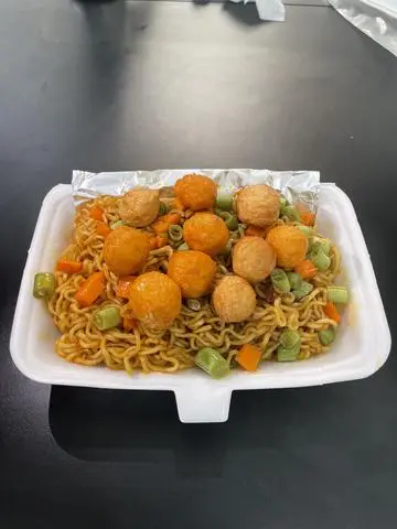Hình ảnh Mì trộn cá viên x2 mì