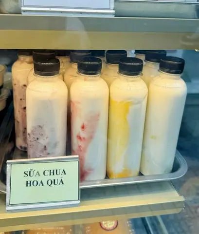 Hình ảnh  Sữa chua uống hoa quả 