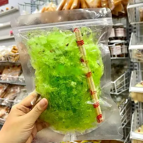 Hình ảnh Bánh tráng lá dứa cháy tỏi túi zip