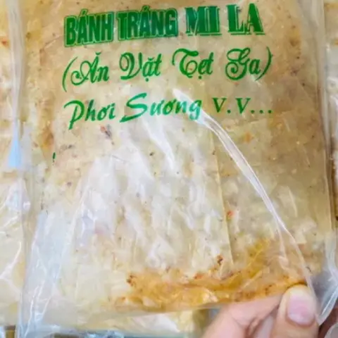 Hình ảnh bánh tráng muối tắc 