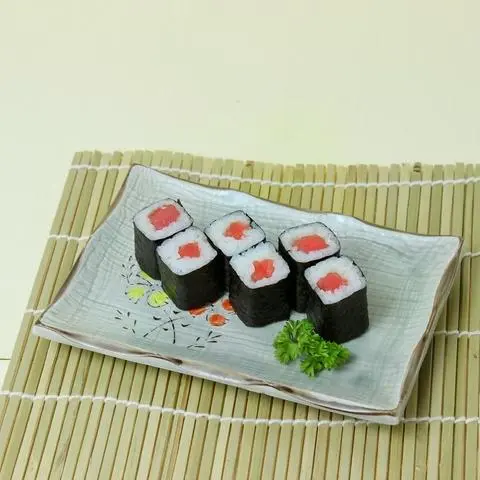Hình ảnh MAKI CÁ NGỪ