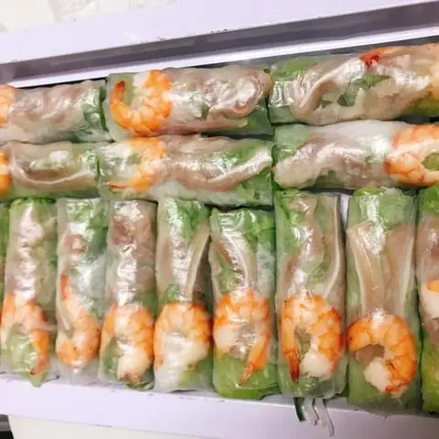 Hình ảnh 5 cuốn tôm tai heo trà tắt 