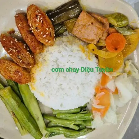 Hình ảnh cơm sườn non ram chay 