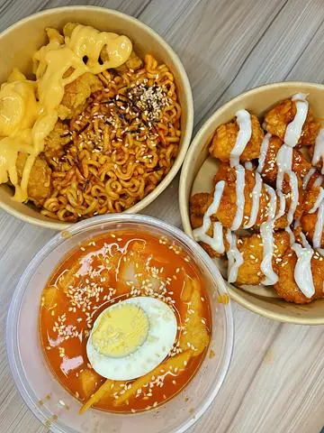 Hình ảnh Mì Samyang trộn