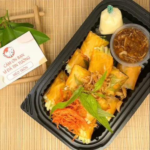 Hình ảnh Bánh Tráng Cuốn Sốt Me Bơ