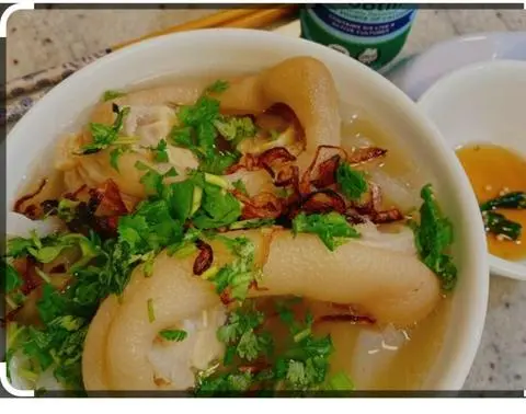 Hình ảnh Bánh canh giò