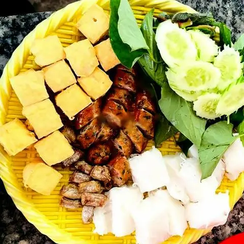 Hình ảnh Bún - Đậu - Lòng - Dồi