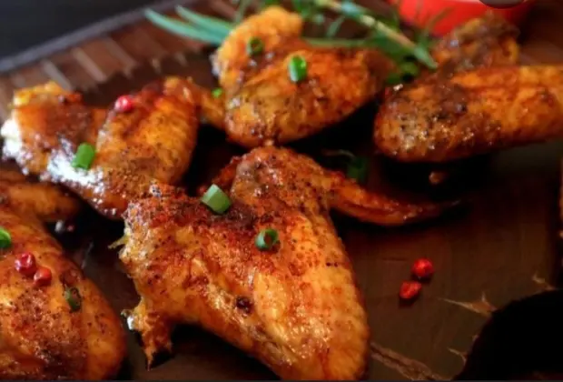 Hình ảnh Combo 5 cánh gà nướng cắt sẵn + 1 coca 