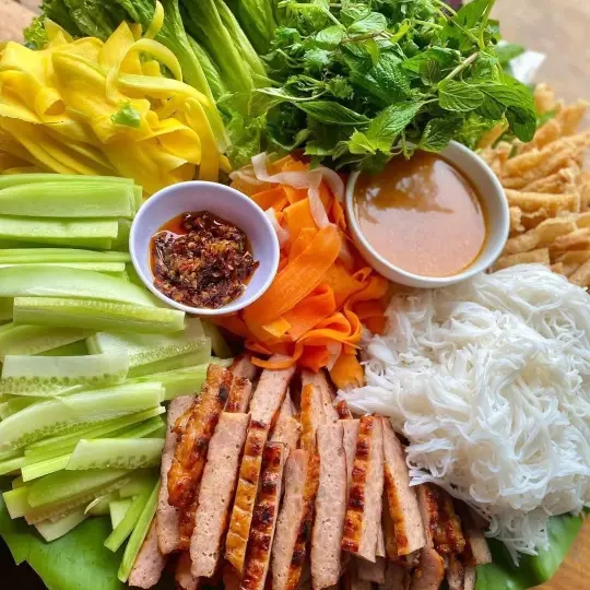 Hình ảnh Combo 4 phần nem nướng Nha Trang 