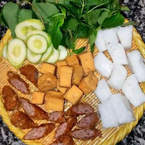 Hình ảnh Bún - Đậu - Nem - Chua Rán