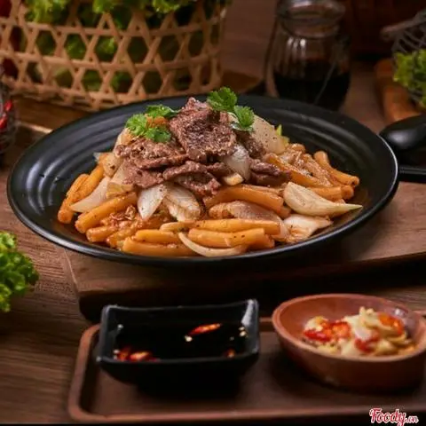 Hình ảnh Nui xào bò Úc