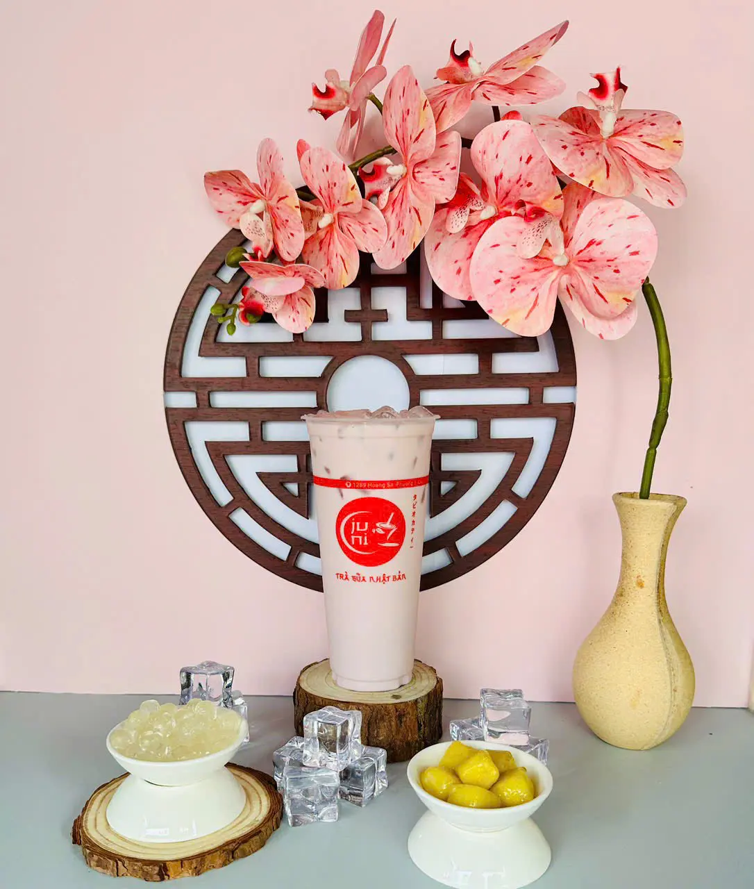 Hình ảnh Trà sữa ô long khoai môn