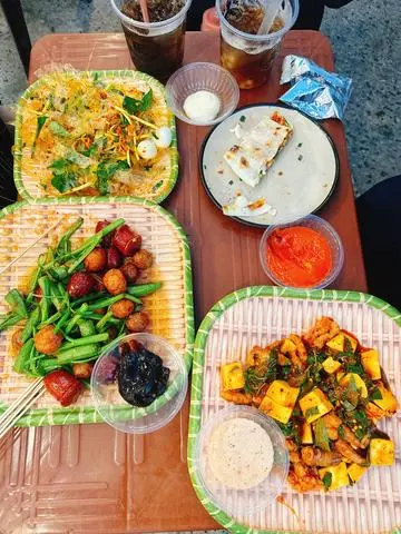 Hình ảnh Bánh tráng trộn thập cẩm