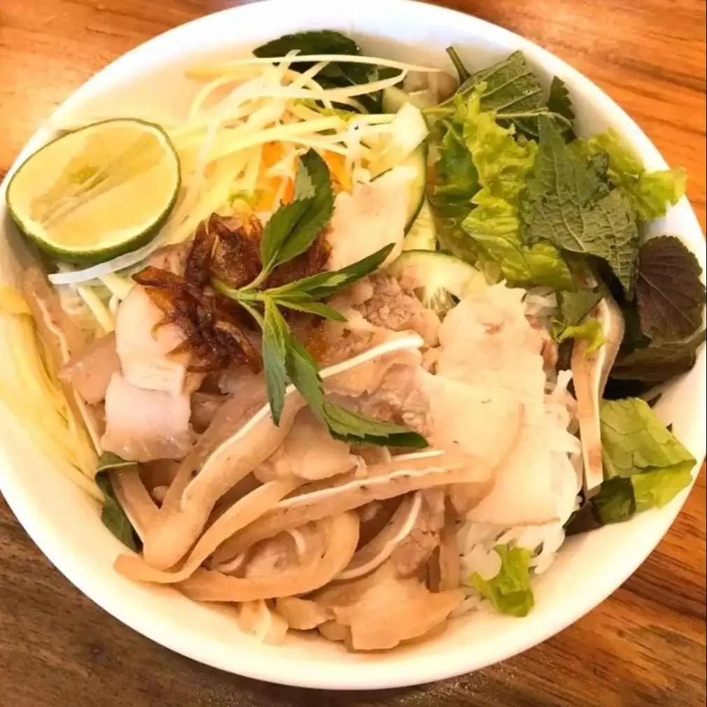 Hình ảnh bún tai heo mắm nêmydvemy