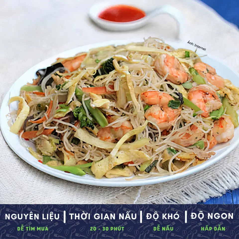 Hình ảnh Bún gạo xào thập cẩm