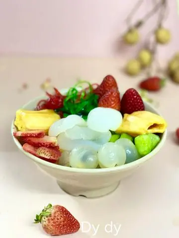 Hình ảnh Cocktail trái cây dừa nước