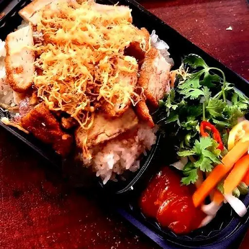 Hình ảnh Xôi chả cá đặc biệt