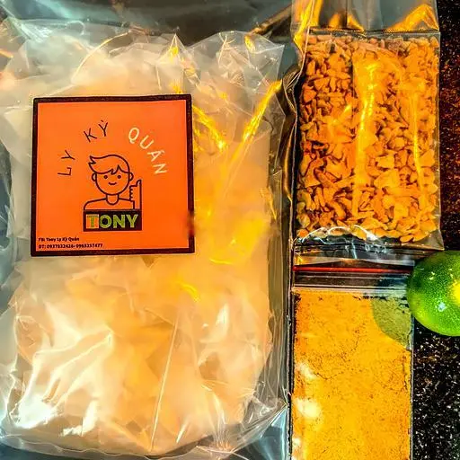 Hình ảnh Bánh tráng muối nhuyễn tỏi phi