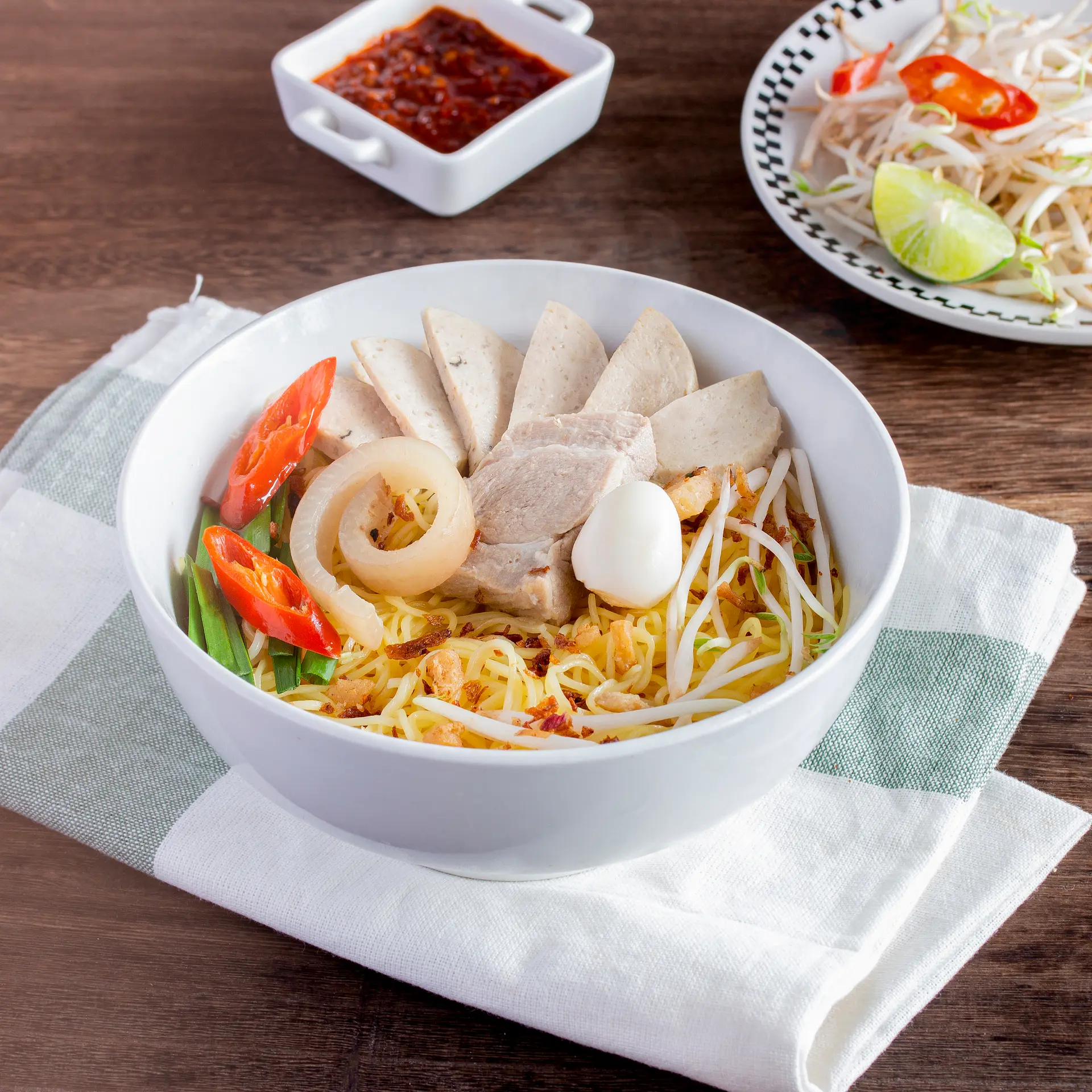 Hình ảnh Mì bò viên