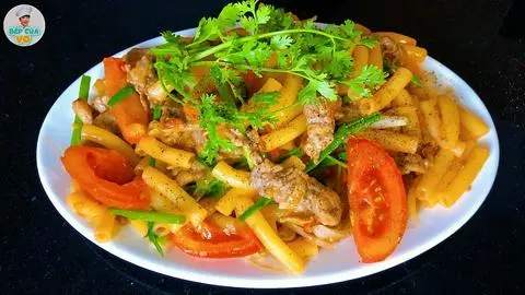 Hình ảnh Nui xào bò