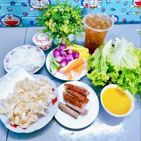 Hình ảnh NEM NƯỚNG 1 NGƯỜI ĂN ( 1 PHẦN GỒM 8 MIẾNG THỊT ) )