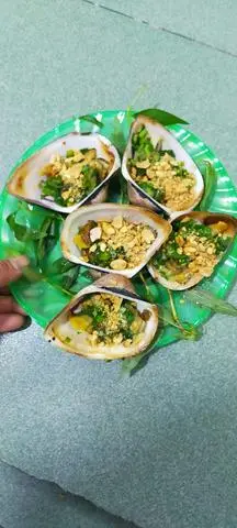 Hình ảnh sò sửa nướng tiêu xanh 