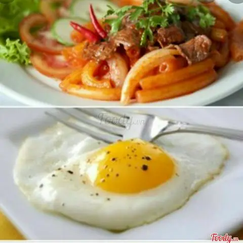 Hình ảnh Nui xào bò Úc - trứng ốpla