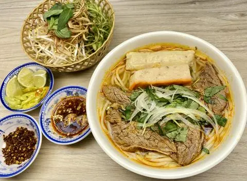 Hình ảnh Bún nạm chả