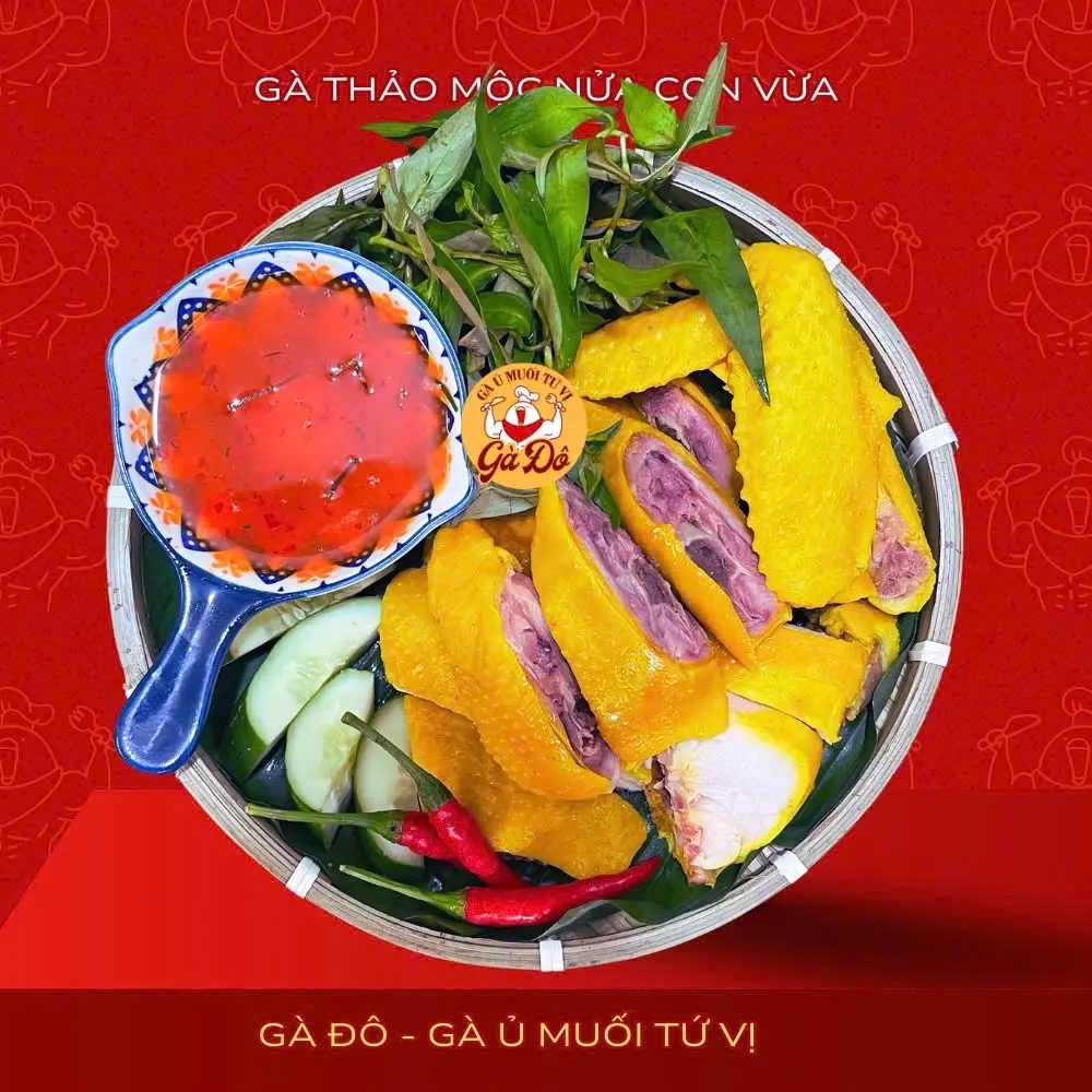 Hình ảnh Gà ủ thảo mộc - 1/2 Con - free đồ chấm