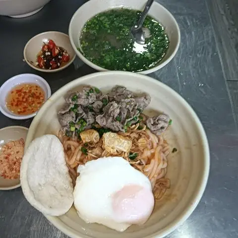 Hình ảnh Bún Khô Bò Trứng