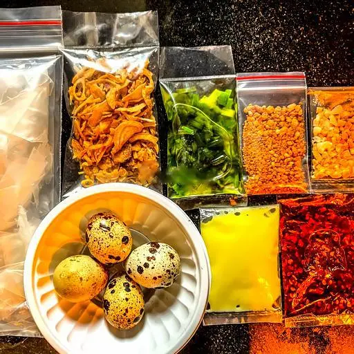 Hình ảnh Bánh tráng chấm bơ cút