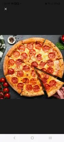 Hình ảnh Pizza xúc xích Ý