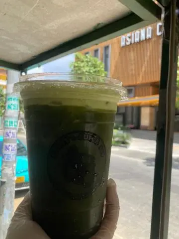Hình ảnh rau má nước dừa(  ly lớn ) 
