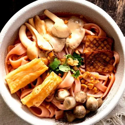 Hình ảnh Mì Quảng chay - vegan Quang noodles