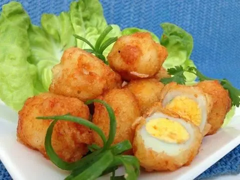 Hình ảnh Trứng cút chiên (6 trứng)