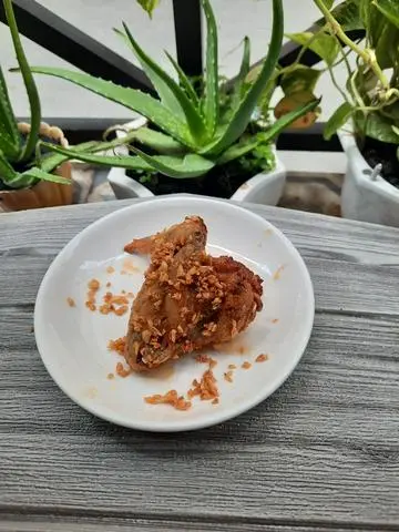 Hình ảnh Thêm cánh chiên tỏi