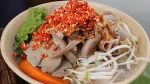Hình ảnh Hủ tiếu thịt - phèo non