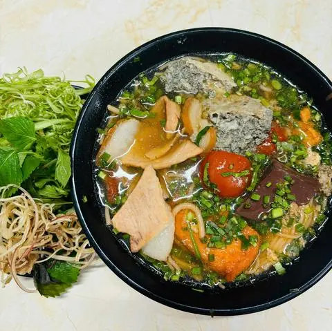 Hình ảnh Bún riêu cua thịt xắt 