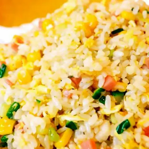 Hình ảnh Cơm Chiên Dương Châu