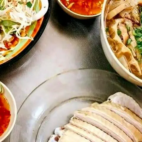Hình ảnh Gỏi vịt 1/4 ức cánh [ chưa có cháo]