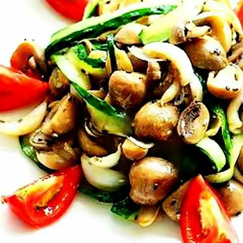 Hình ảnh Nấm rơm xào thịt bằm