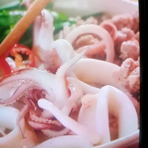 Hình ảnh Cơm Chiên Mực Xào Củ Hành 