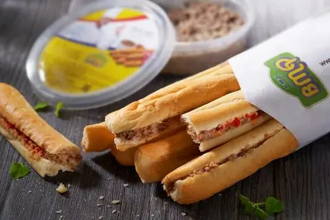 Hình ảnh COMBO 3 Bánh Mì Que Đặc Biệt ( Ko Cay )+ Ly Nước Ngọt