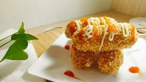 Hình ảnh Hotdog phô mai 1 cây