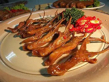 Hình ảnh Lưỡi Vịt Chiên Nước Mắm