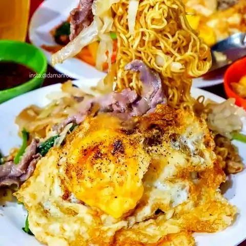 Hình ảnh Mì xào bò trứng