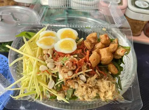 Hình ảnh Bánh tráng trộn