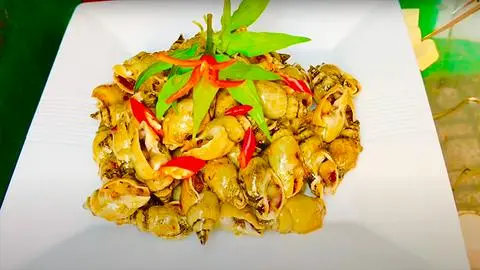 Hình ảnh Ốc Cà na Sốt phô mai trứng muối 